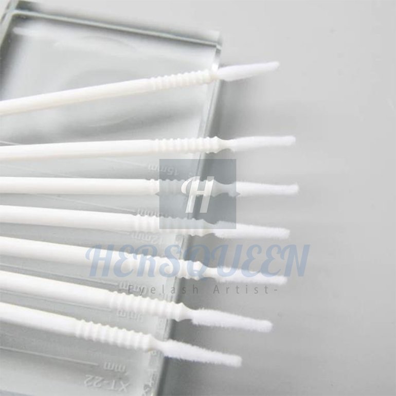 eyelash detail brushes