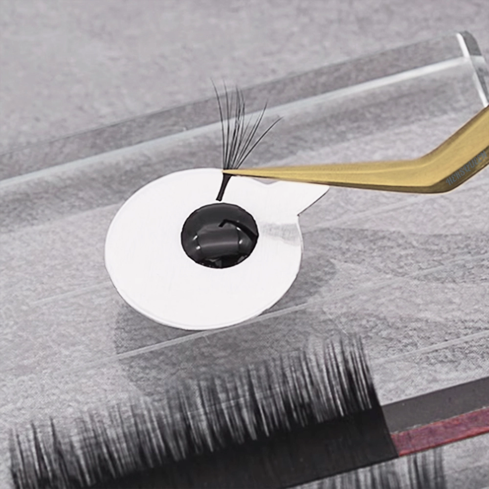 false lashes adhesive